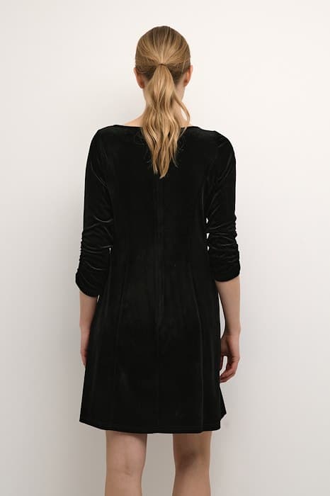 Pativa Short Dress Black - CREAM