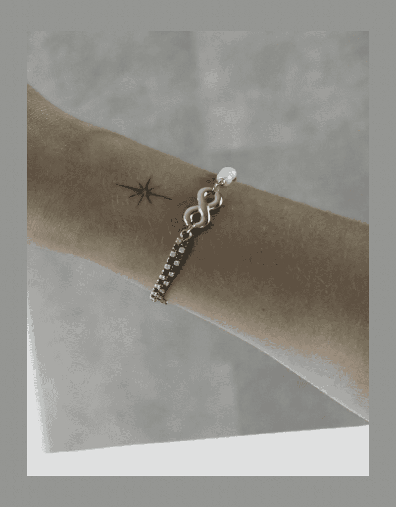 Joy Waterproof Infinity CZ Pearl Bracelet - DANSK COPENHAGEN